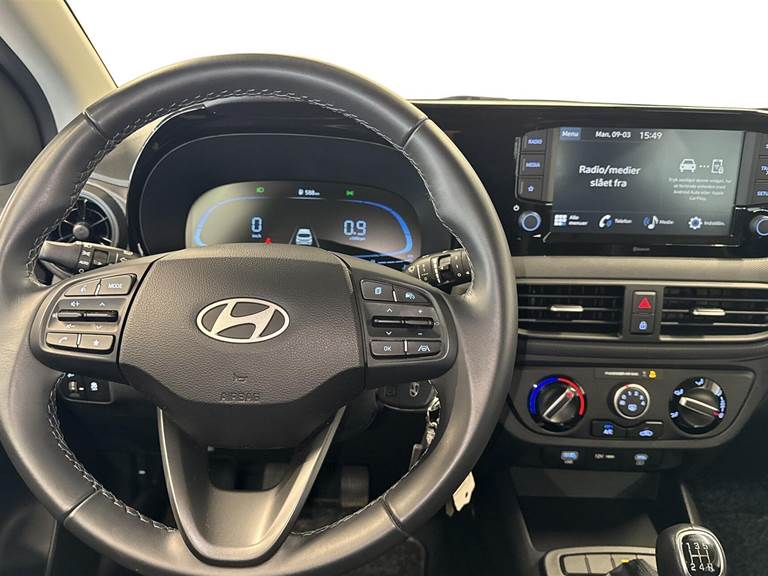 Hyundai i10 1,0 Essential 67HK 5d