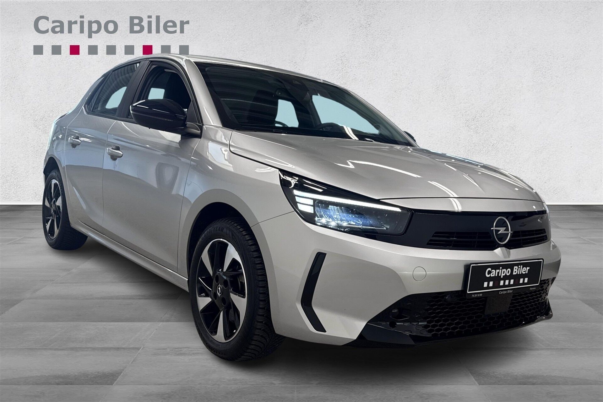 Grå Opel Corsa-e fra 2023