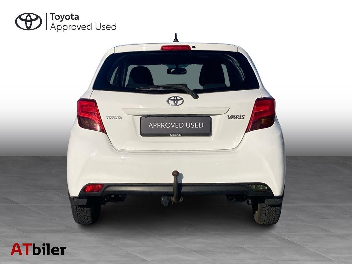 Toyota Yaris 1,3 VVT-I T2 Sportspakke 100HK 5d 6g