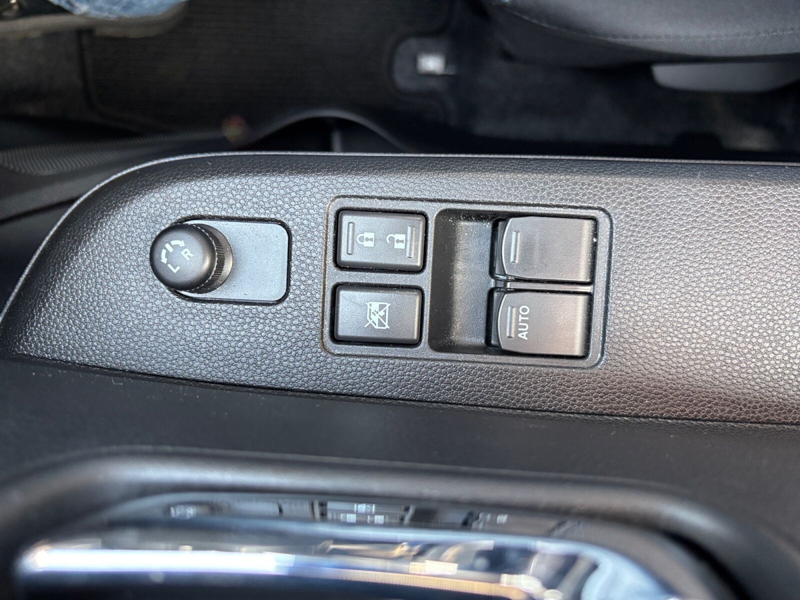 Grå Suzuki Ignis fra 2021