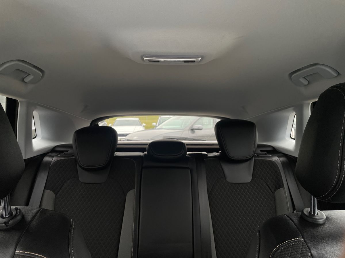 Sort Opel Grandland X fra 2020