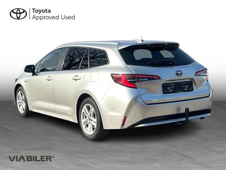 Toyota Corolla 1,8 Touring Sports Hybrid H3 E-CVT 122HK Stc Trinl. Gear