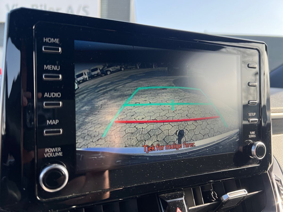 Sølv Toyota Corolla fra 2019