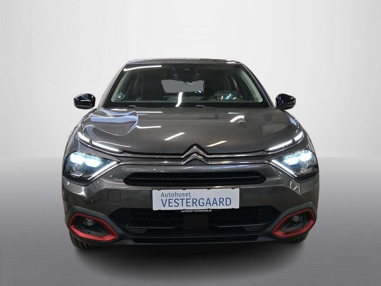 Grå Citroën ë-C4 fra 2022