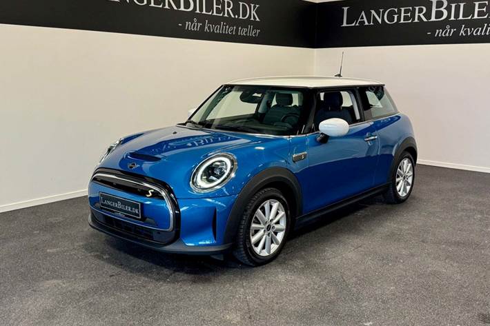 Blå Mini Cooper SE fra 2023