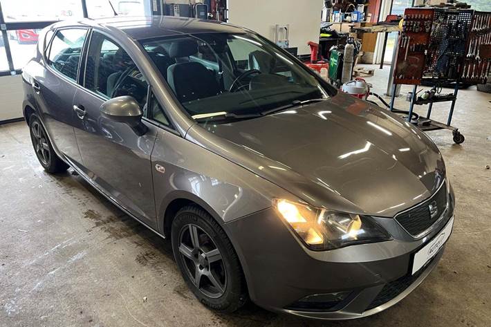 Grå Seat Ibiza fra 2016