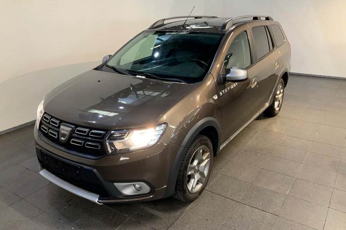 Brun Dacia Logan Stepway fra 2020