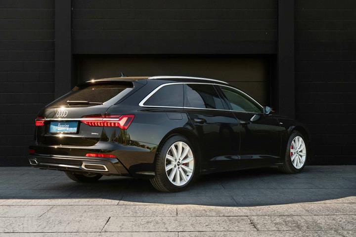 Sort Audi A6 fra 2021