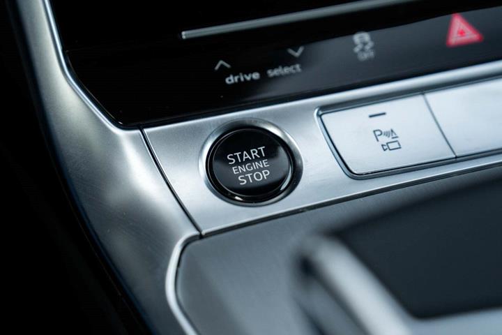 Sort Audi A6 fra 2021