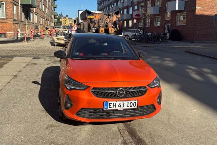 Orange Opel Corsa-e fra 2021
