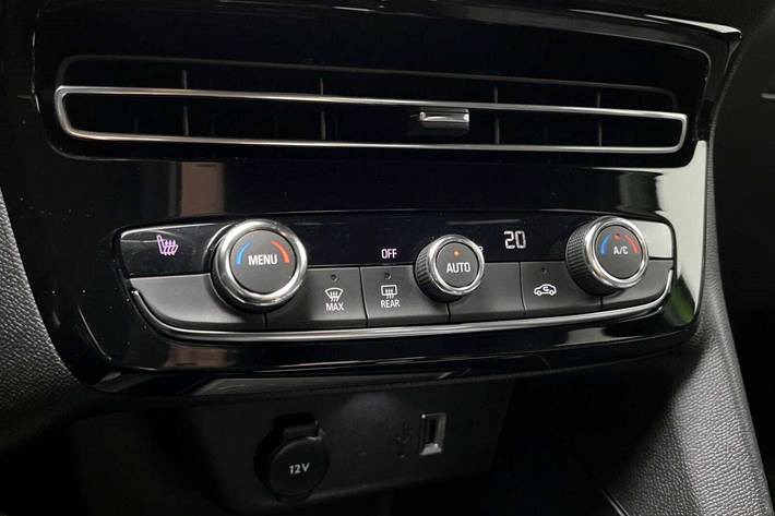 Grøn Opel Mokka-e fra 2022