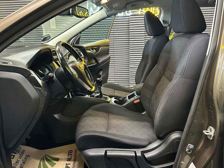 Nissan Qashqai 1,2 Dig-T 115 Tekna