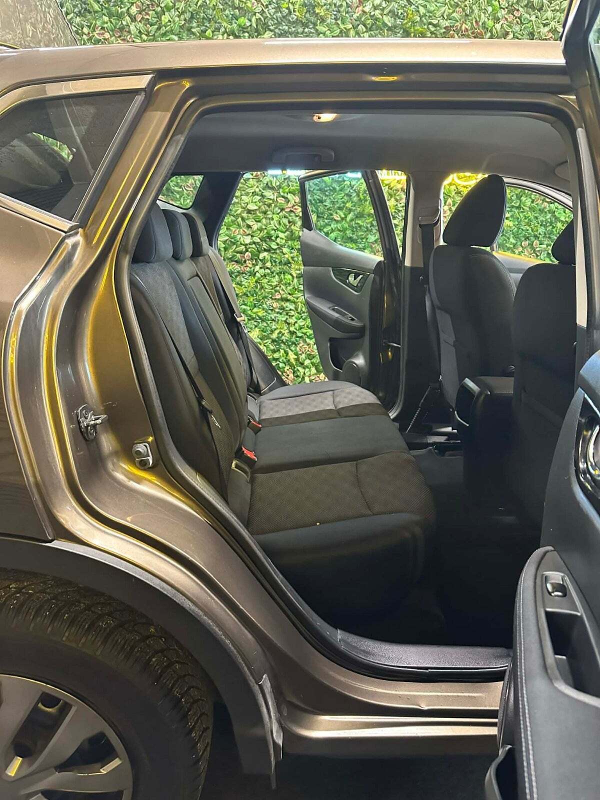 undefined Nissan Qashqai fra 2014