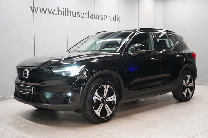 Sort Volvo XC40 fra 2023