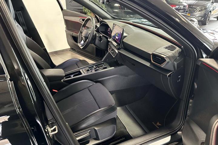 Sort Seat Formentor fra 2021 set indefra