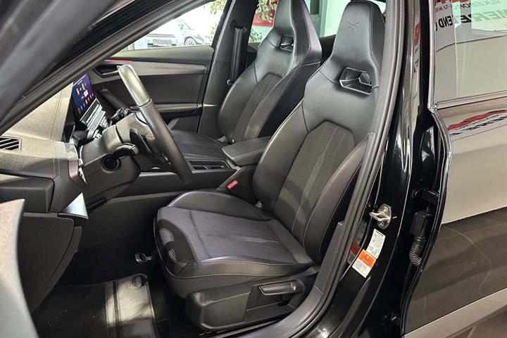 Sort Seat Formentor fra 2021 set indefra