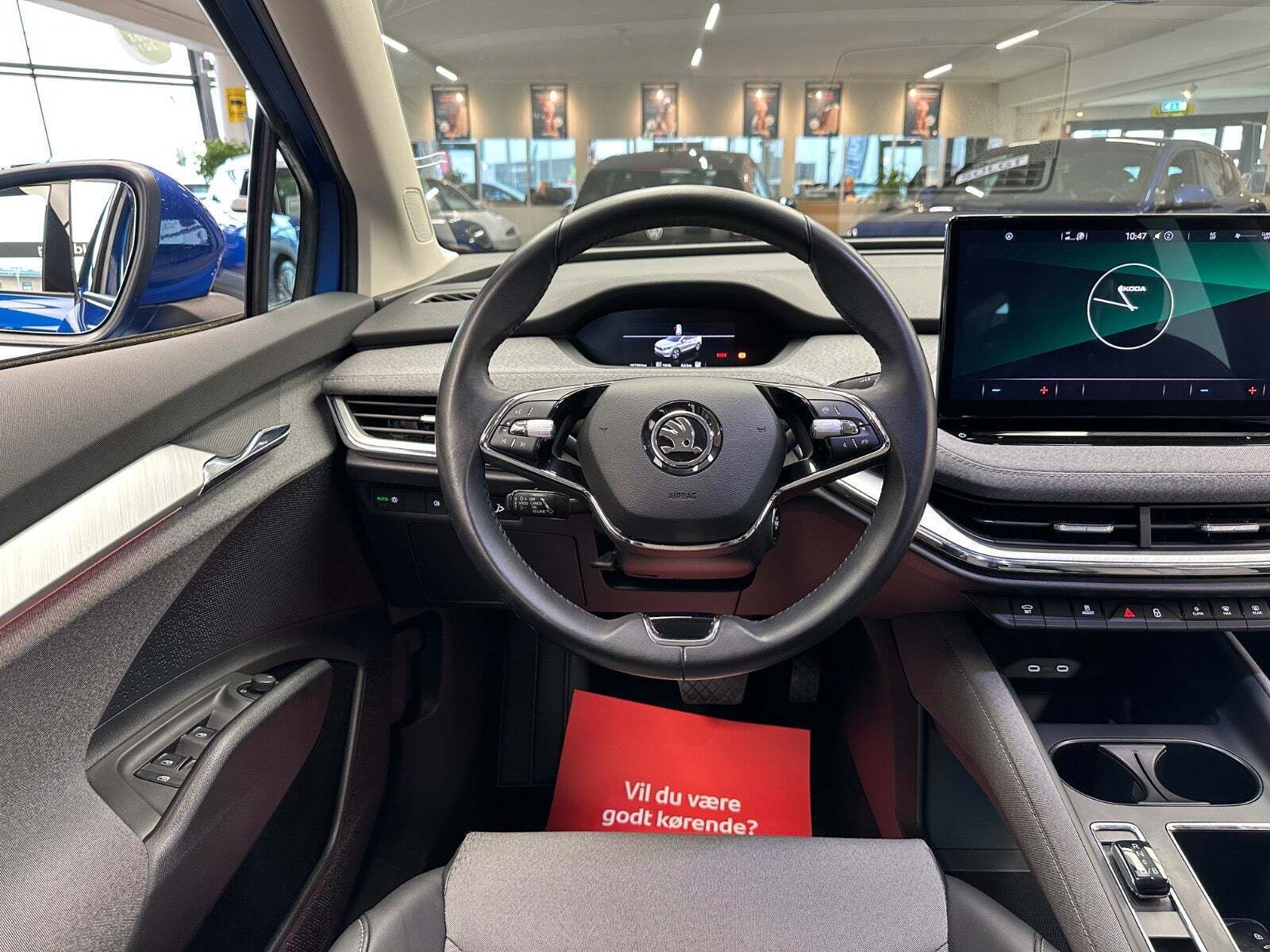 Blå Skoda Enyaq fra 2023