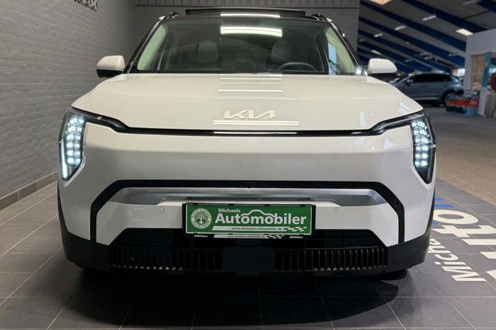 Hvid Kia EV3 fra 2025