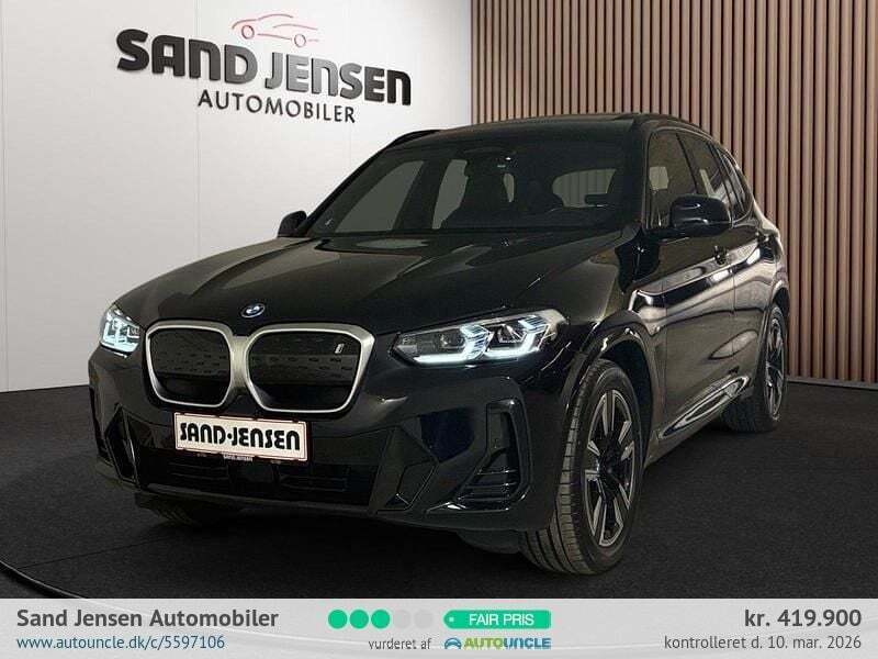 Sort BMW iX3 fra 2024