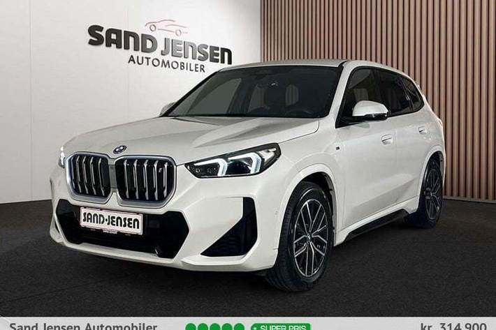 Hvid BMW iX1 fra 2024