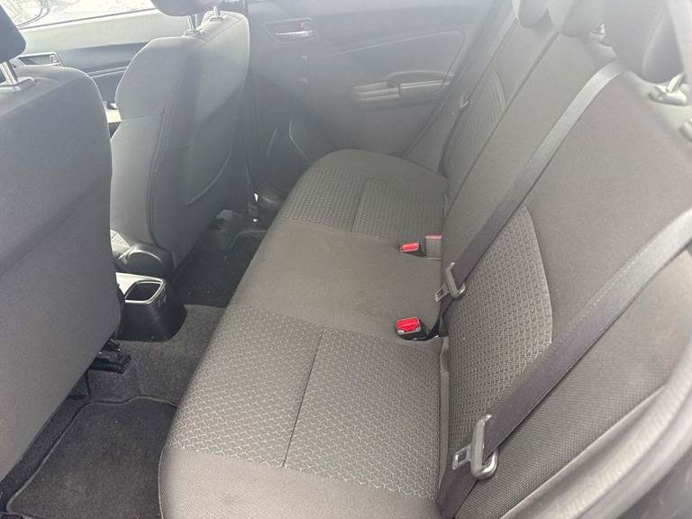 Suzuki Swift 1,2 Dualjet Action