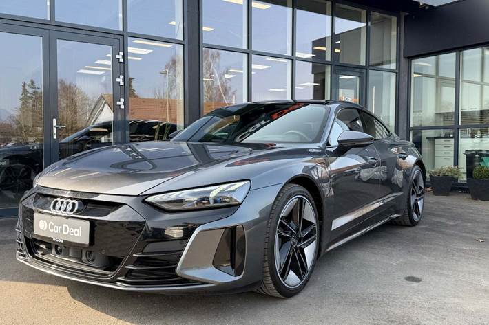 Grå Audi e-tron GT fra 2022