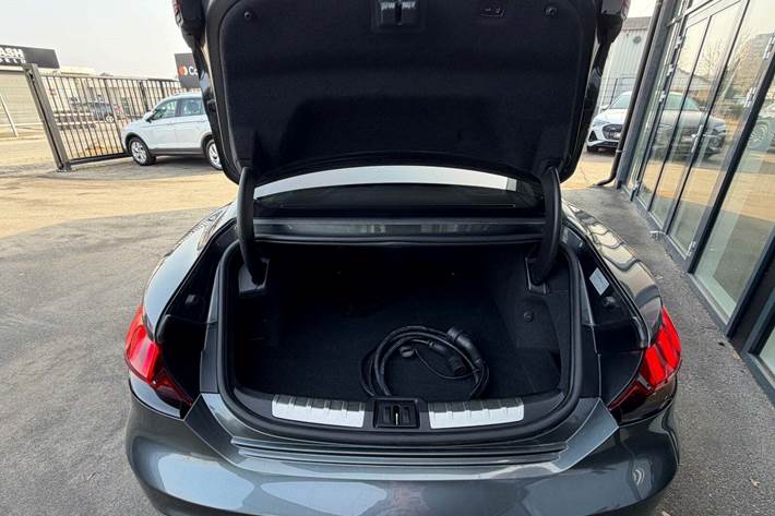 Grå Audi e-tron GT fra 2022