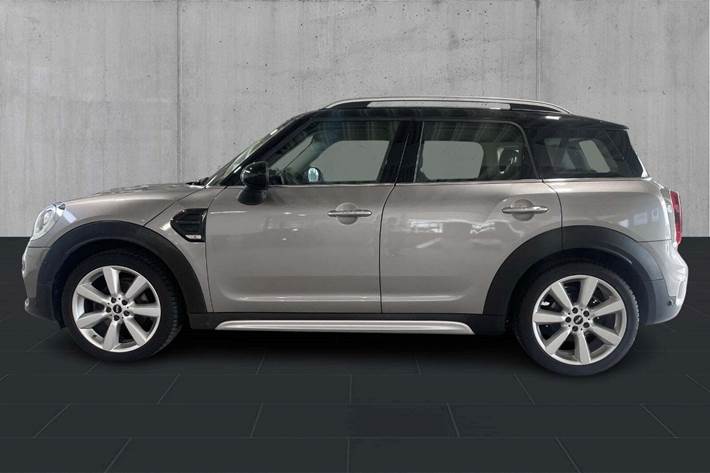 Sølv Mini Countryman Cooper fra 2018