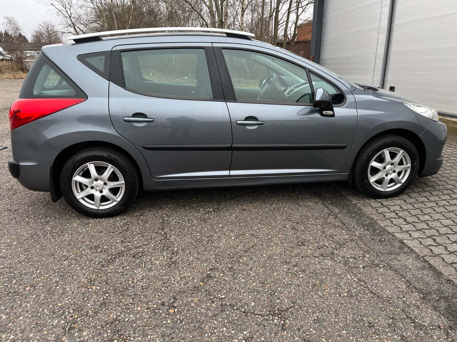 Peugeot 207 1,6 HDi 110 Premium SW