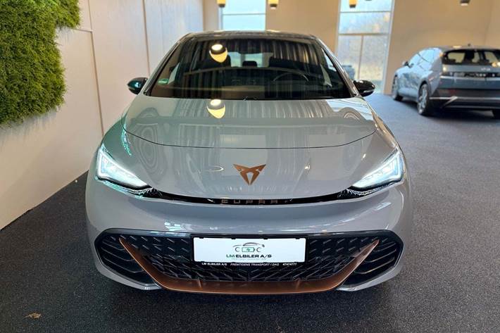 Grå Cupra Born fra 2024