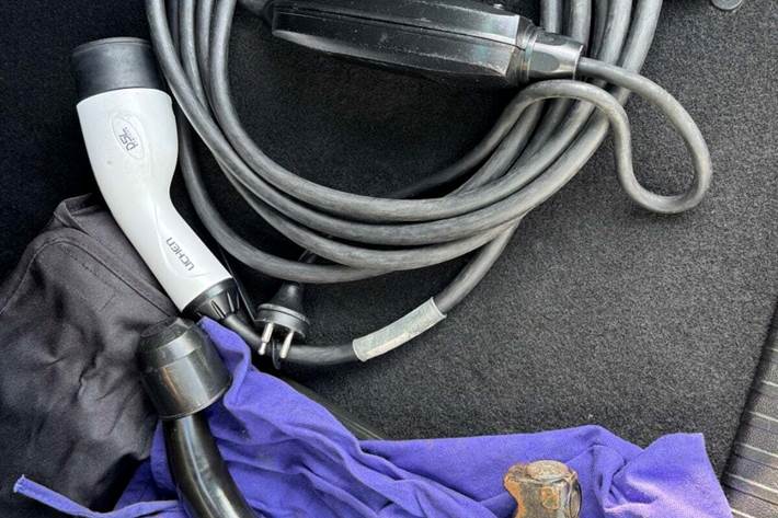 Grå Renault Megane IV fra 2020