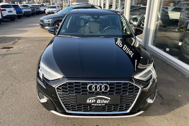 Sort Audi A3 fra 2021