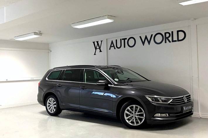 Grå VW Passat fra 2018