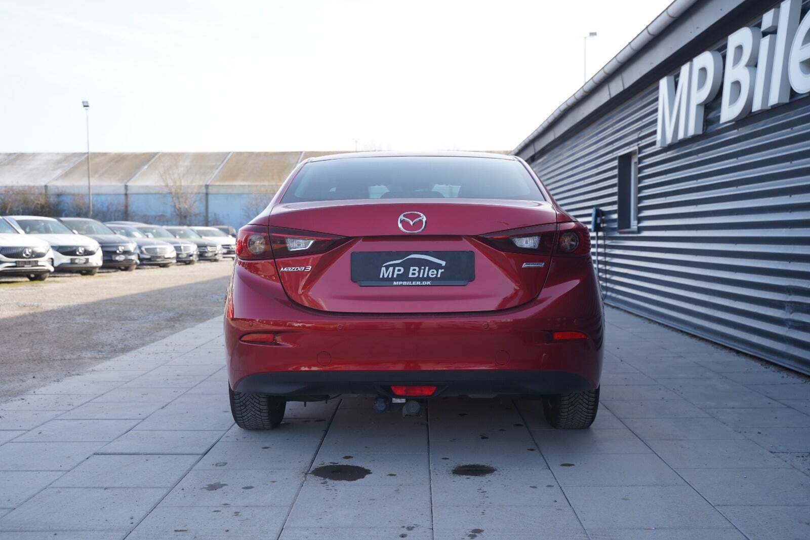 Rød Mazda 3 fra 2018