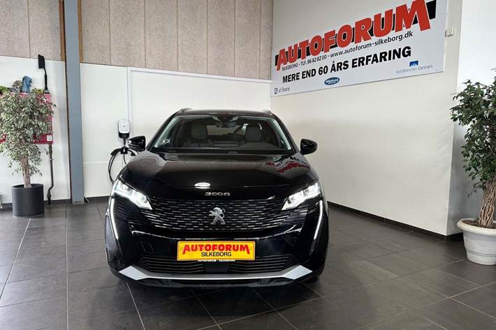 Sort Peugeot 3008 fra 2021