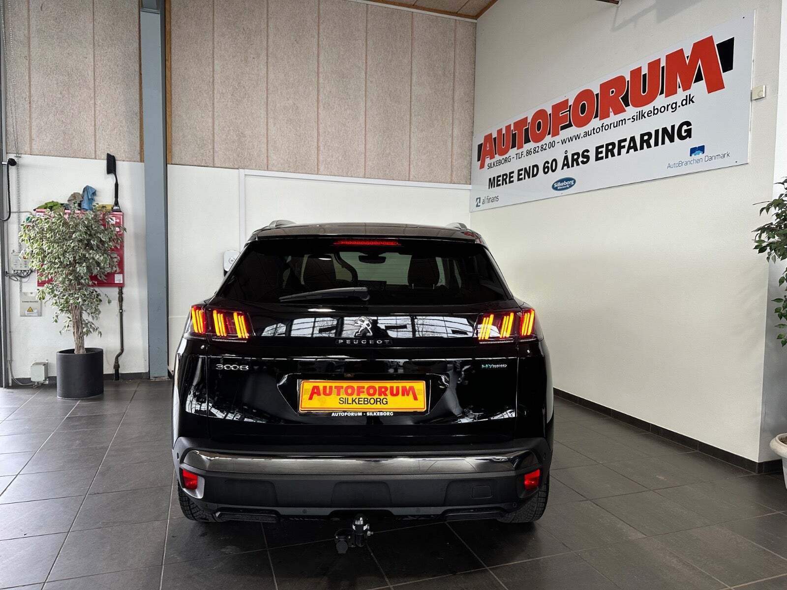 Sort Peugeot 3008 fra 2021