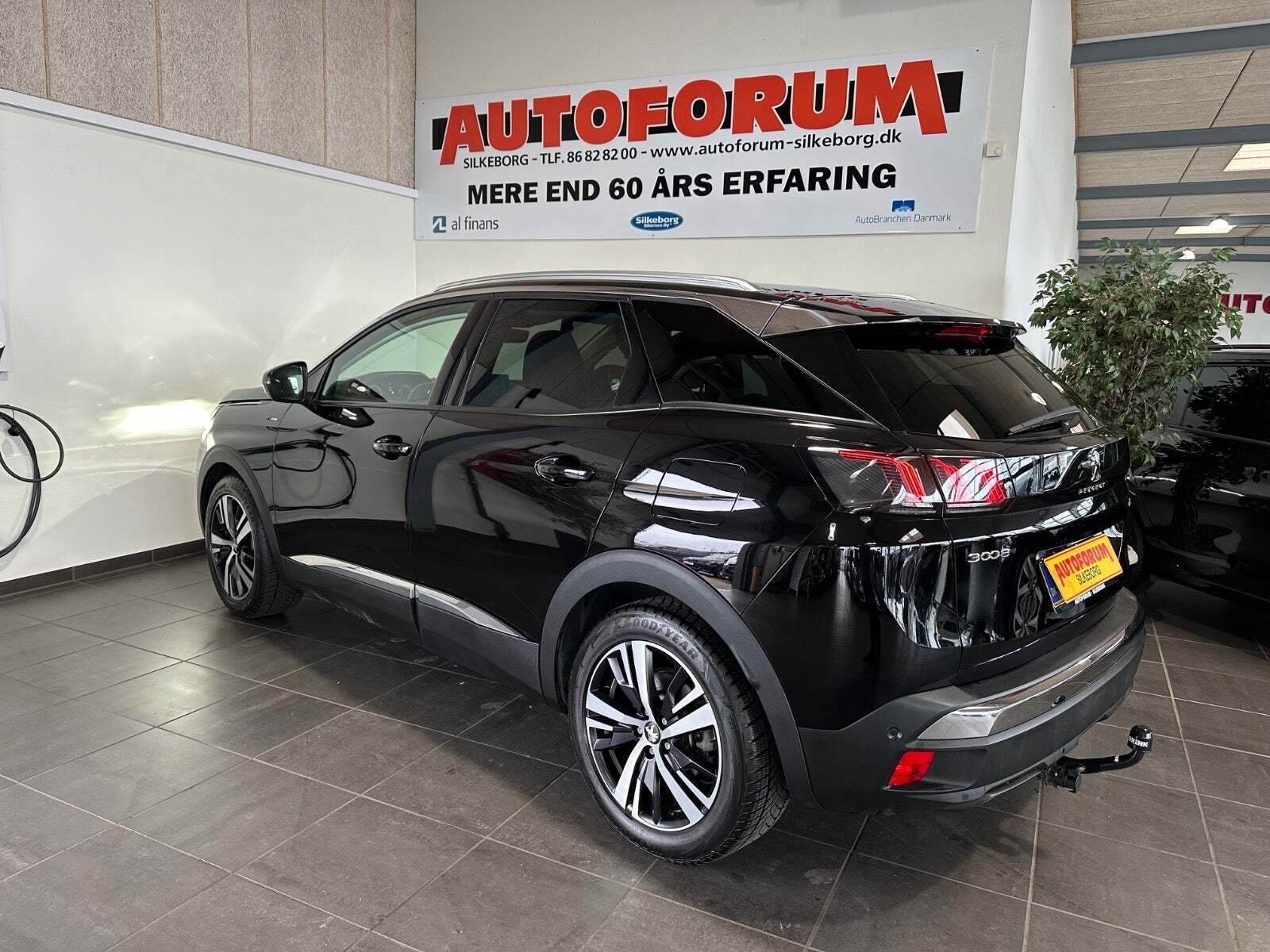 Sort Peugeot 3008 fra 2021