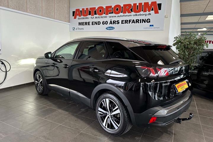 Sort Peugeot 3008 fra 2021