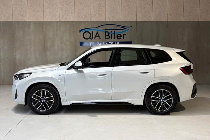 Hvid BMW iX1 fra 2023