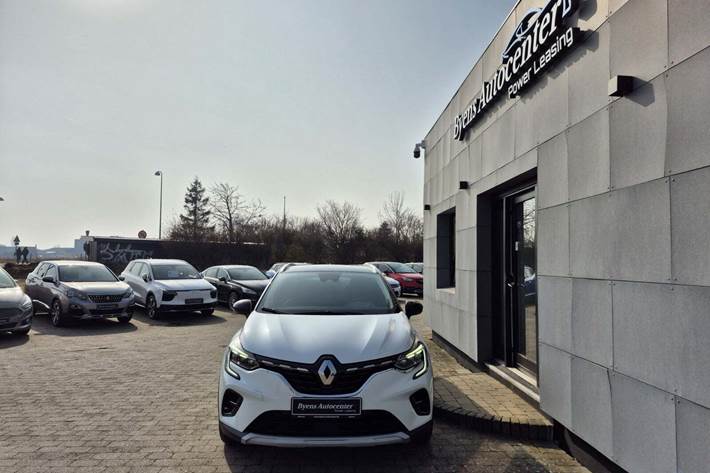 Hvid Renault Captur fra 2021