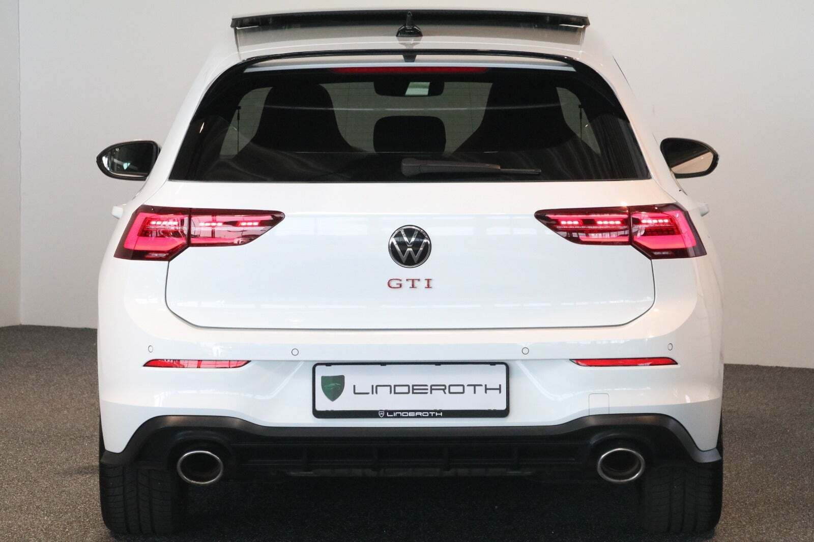 Hvid VW Golf VIII fra 2022