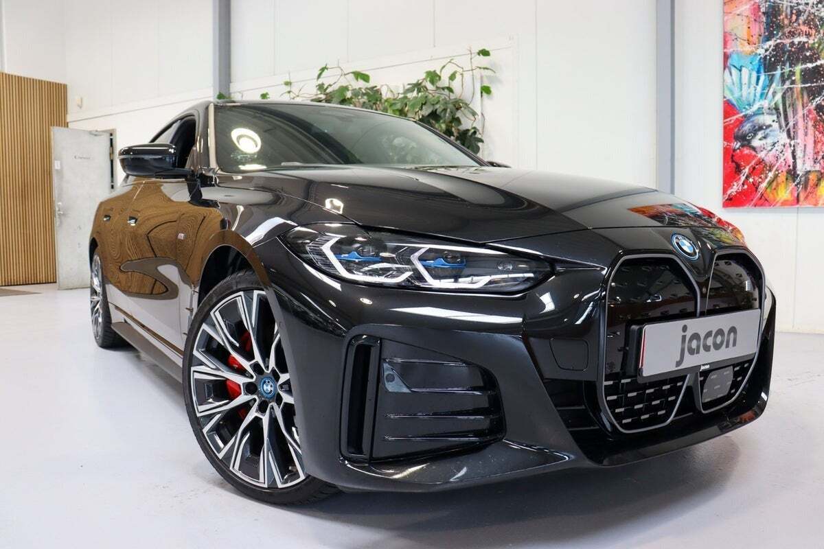 BMW i4 eDrive40 Fully Charged M-Sport