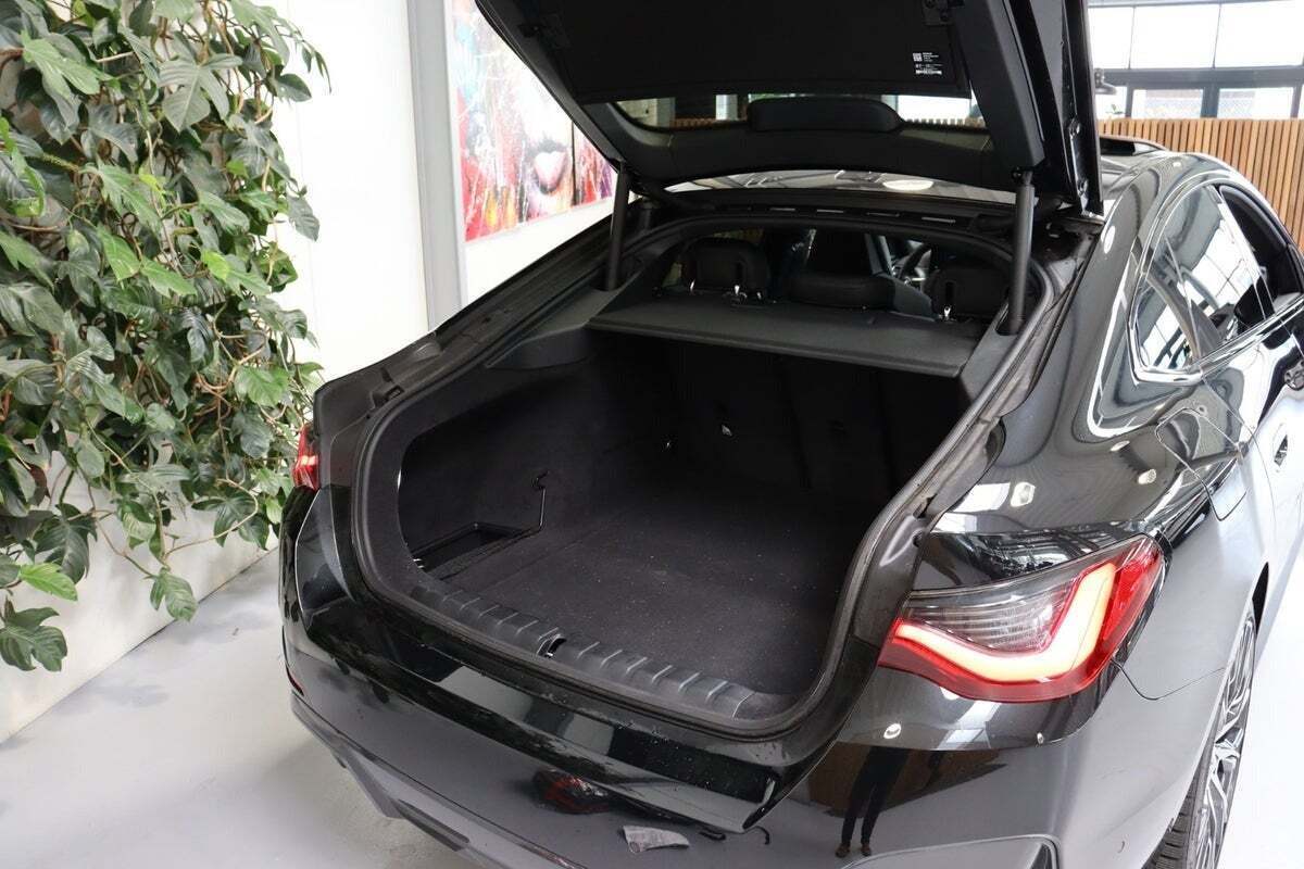 BMW i4 eDrive40 Fully Charged M-Sport