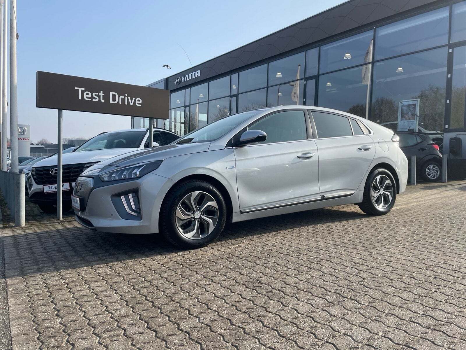 Hyundai Ioniq 40 EV Premium