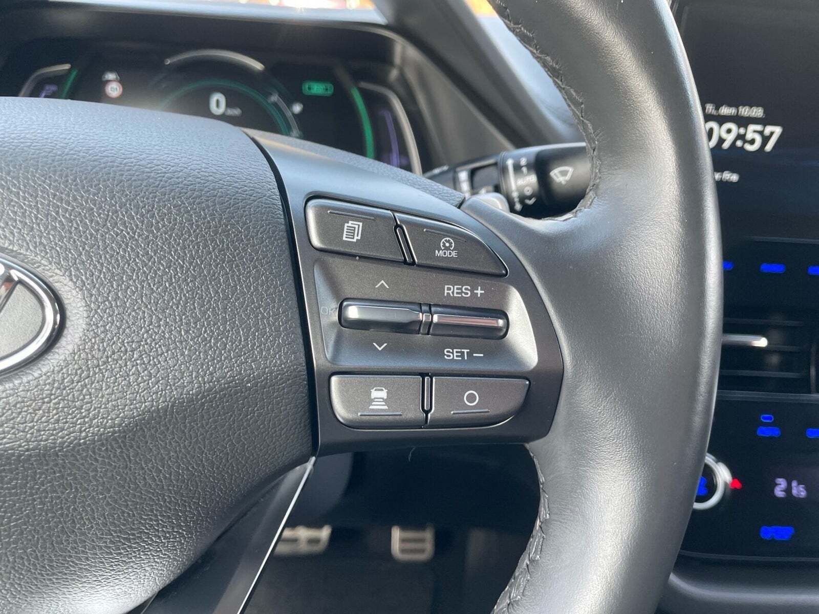 Sølv Hyundai Ioniq fra 2020