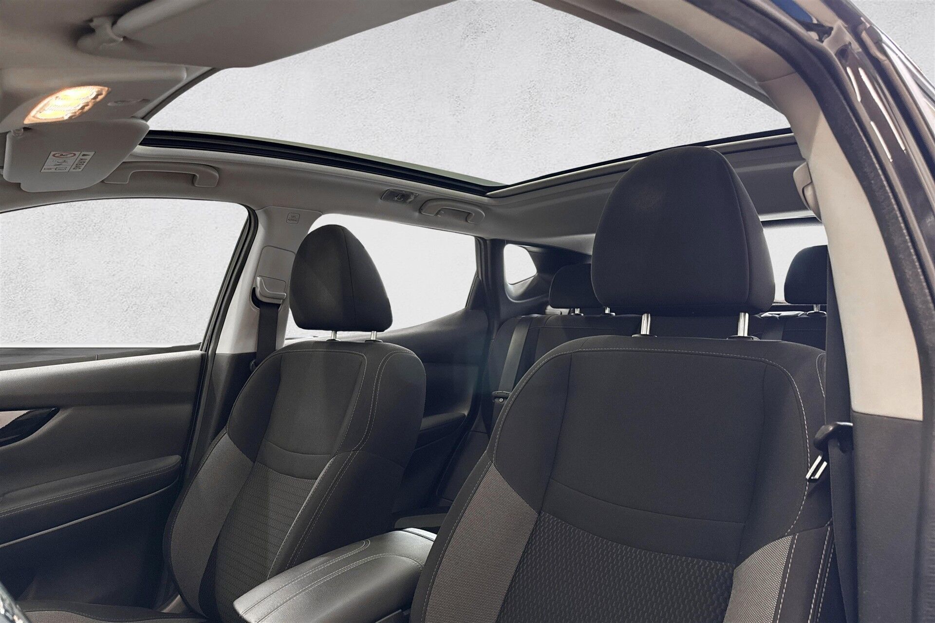 Sort Nissan Qashqai fra 2020