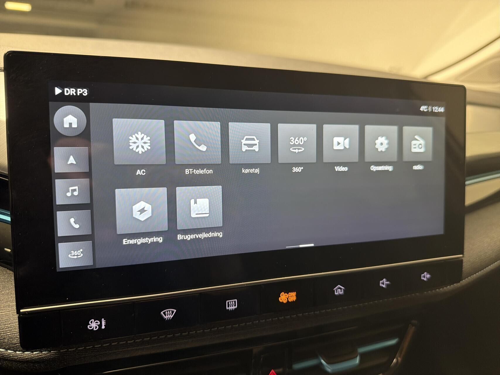 Sølv MG MG5 Electric fra 2022