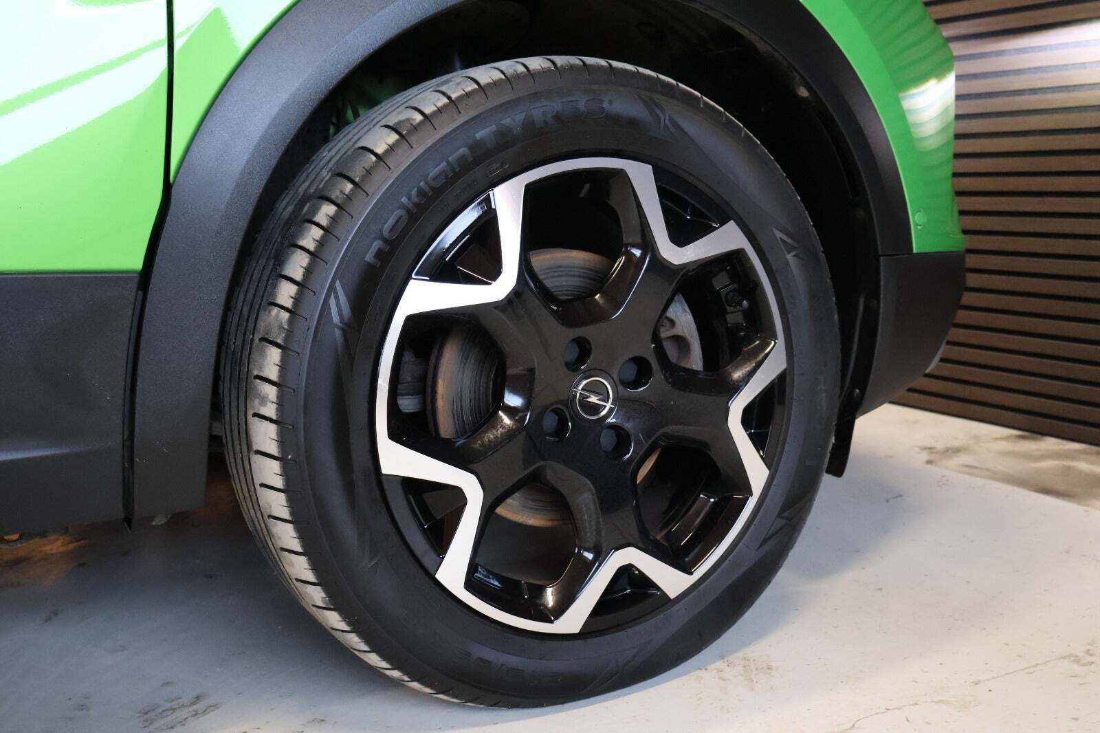 Grøn Opel Mokka-e fra 2021