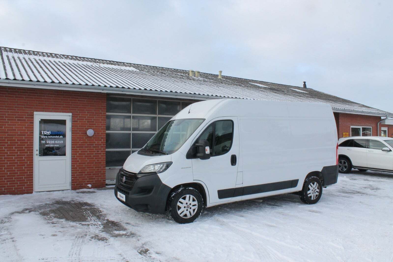 Fiat Ducato 35 2,3 MJT 140 Kassevogn L2H2 Pro+ aut.