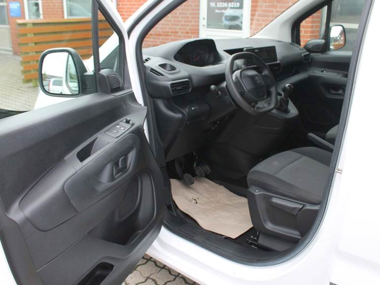 Peugeot Partner 1,5 BlueHDi 100 L1V1 Zap Van